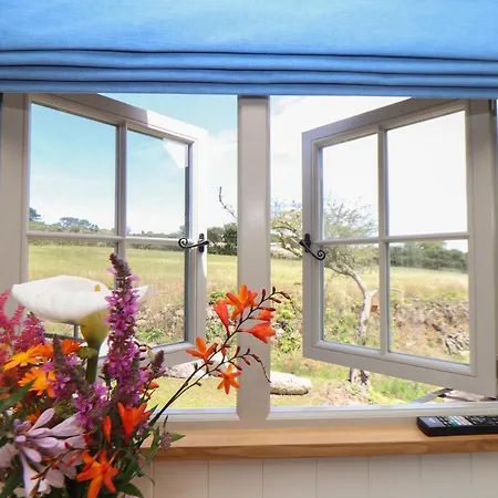 Holiday home Bosulla Shepherds Hut *